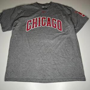 Nike Chicago Bulls Derrick Rose #5‎ T-Shirt XL Gray Red Graphic NBA Basketball